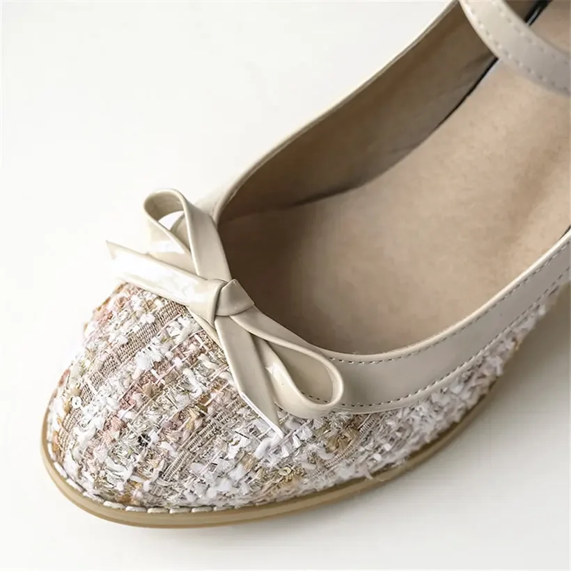 Plus Size Sweet Bowknot Mary J - Embroidery Garments recensione e prezzo